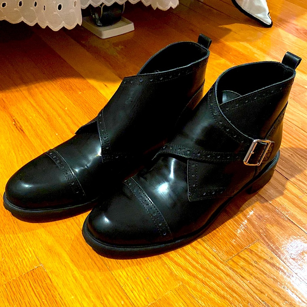 Barbara Barbieri black leather boots